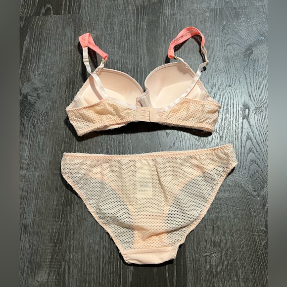 Stella McCartney***Padded Bra and Small Underwear SET***$189 - Picture 2 of 3